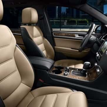 Volkswagen Touareg 2018 года: масса обновлений автогиганта Volkswagen Touareg 2018 года: масса обновлений автогиганта
