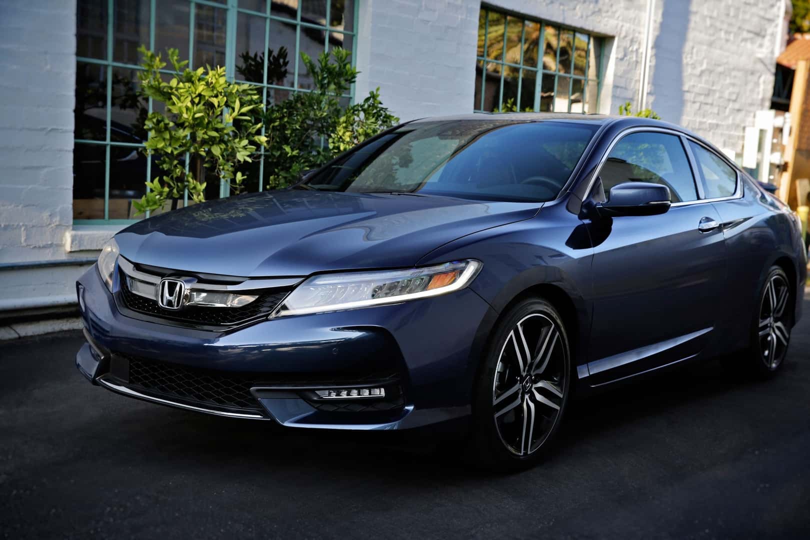 Why Buy a Honda Accord in Fletcher, NC Apple Tree Honda