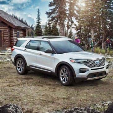2020-Ford-Explorer-At-Cabin
