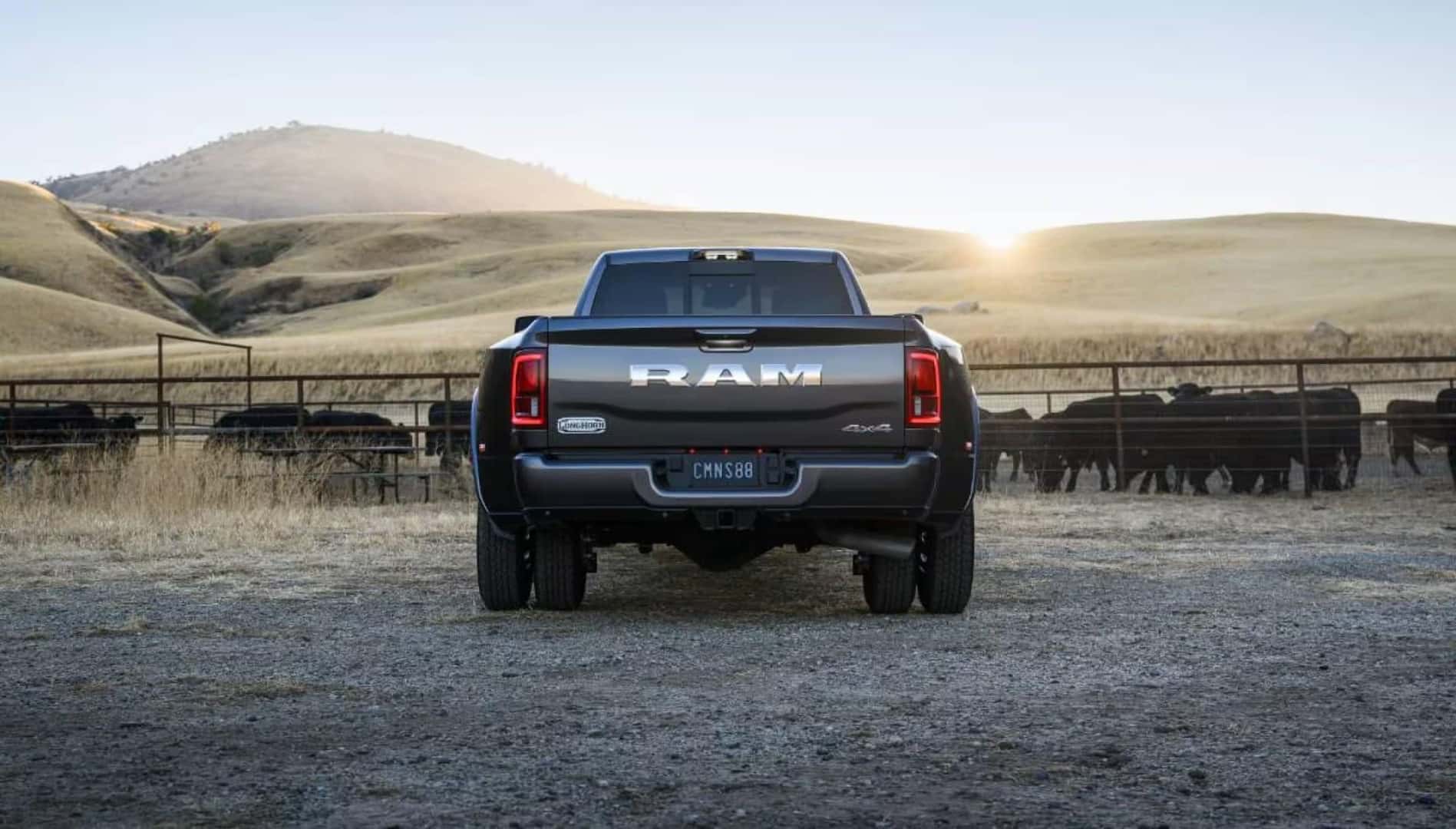 2025 RAM 3500 Bed View
