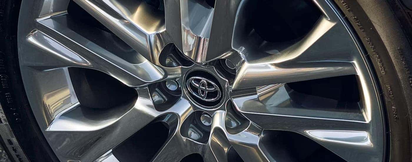 Close-up of a wheel on a 2025 Toyota Highlander for sale in Nashville.