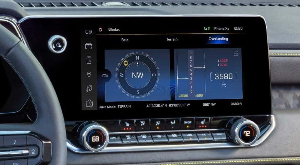 Infotainment display on a 2023 Chevy Colorado for sale