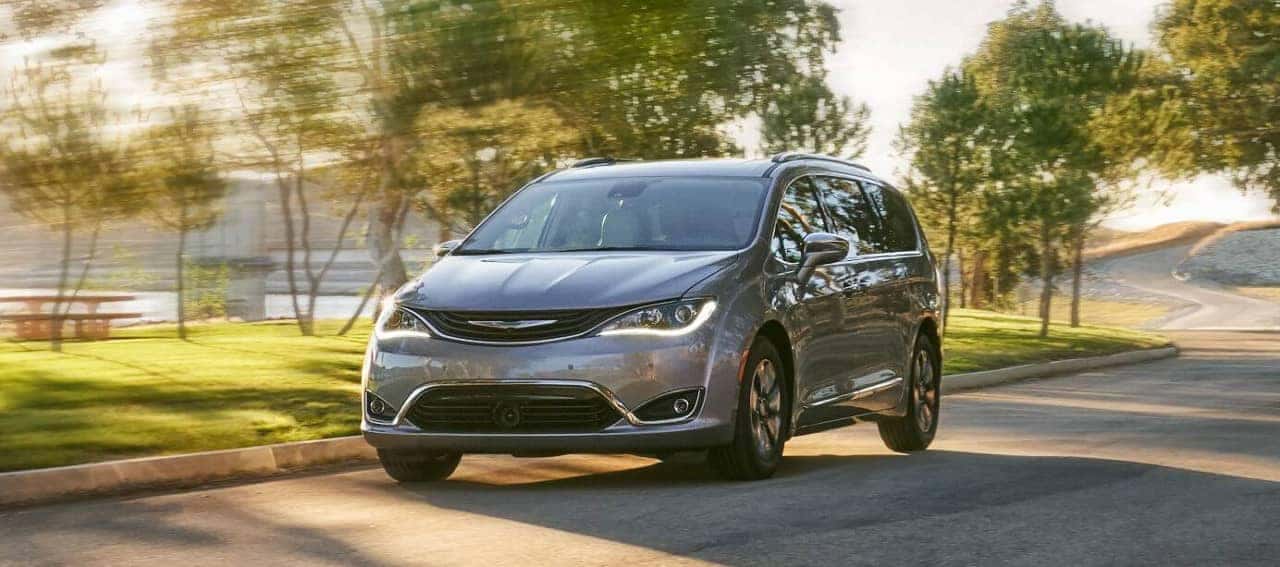 chrysler pacifica minivan 2019