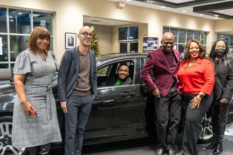 Frank Leta donates vehicle to Boys & Girls Club Youth of the Year winner