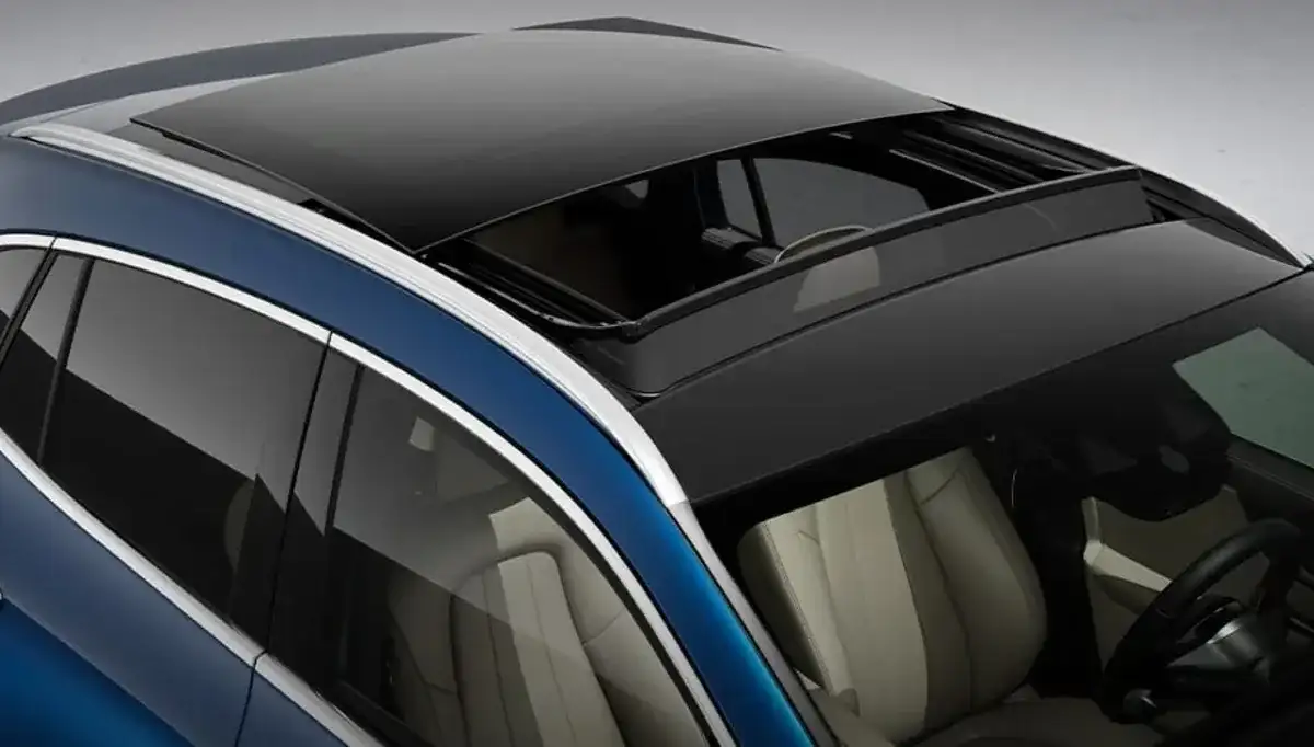 Open panorama roof on the GLA seen from above.