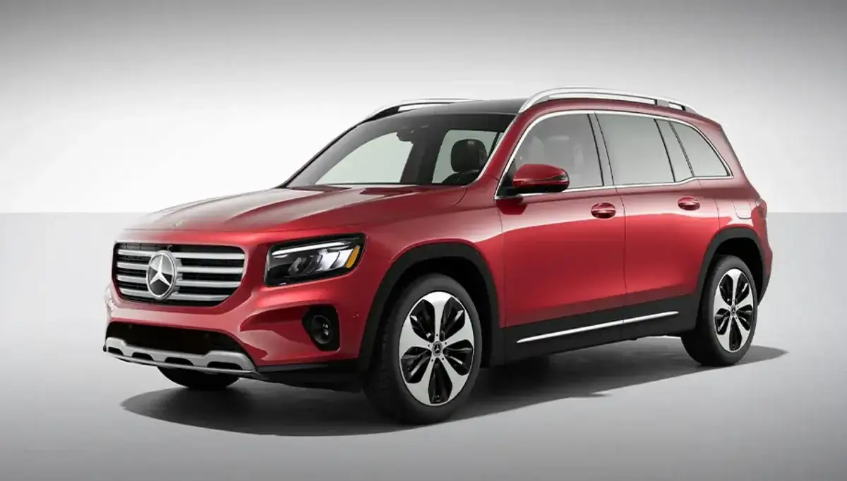 Red GLB 250 4MATIC SUV shown from a front three-quarter angle on a pale backdrop.