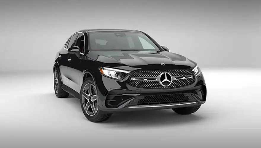 Chrome-outlined Star-pattern grille on the GLC 300 4MATIC Coupe.