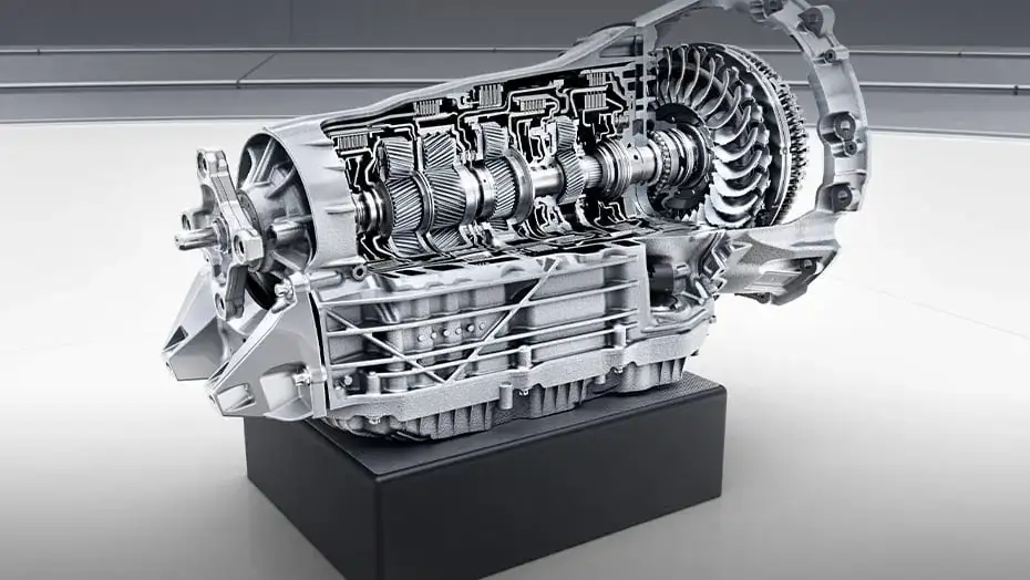 The 9G-TRONIC nine-speed automatic transmission used in the GLC 300 4MATIC&reg; SUV.