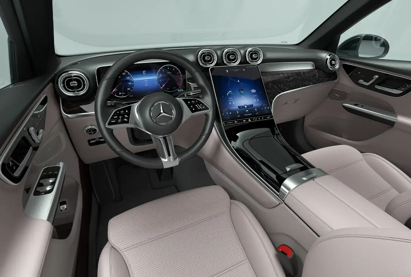 GLC 300 cockpit with beige upholstery, the digital cluster and the portrait touchscreen.