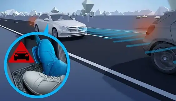 Illustration of a car braking with a red collision warning and a foot on the pedal