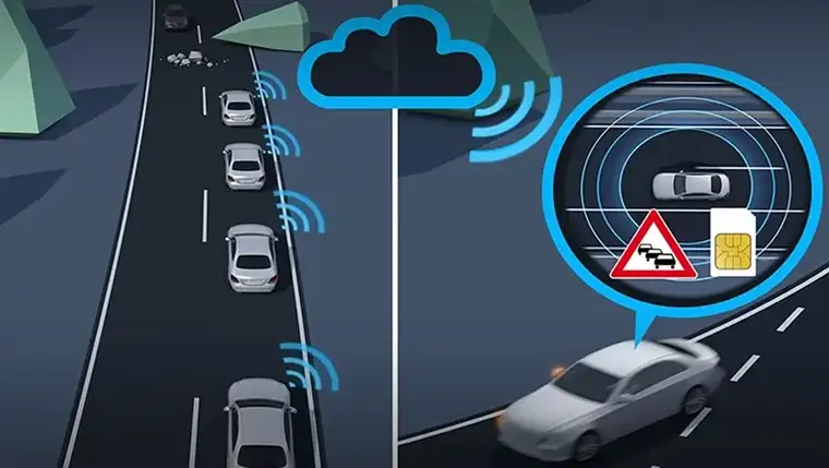 Illustration of vehicles on a road exchanging hazard alerts through a cloud connection