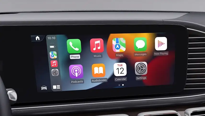 Dashboard display showing the Apple CarPlay app grid