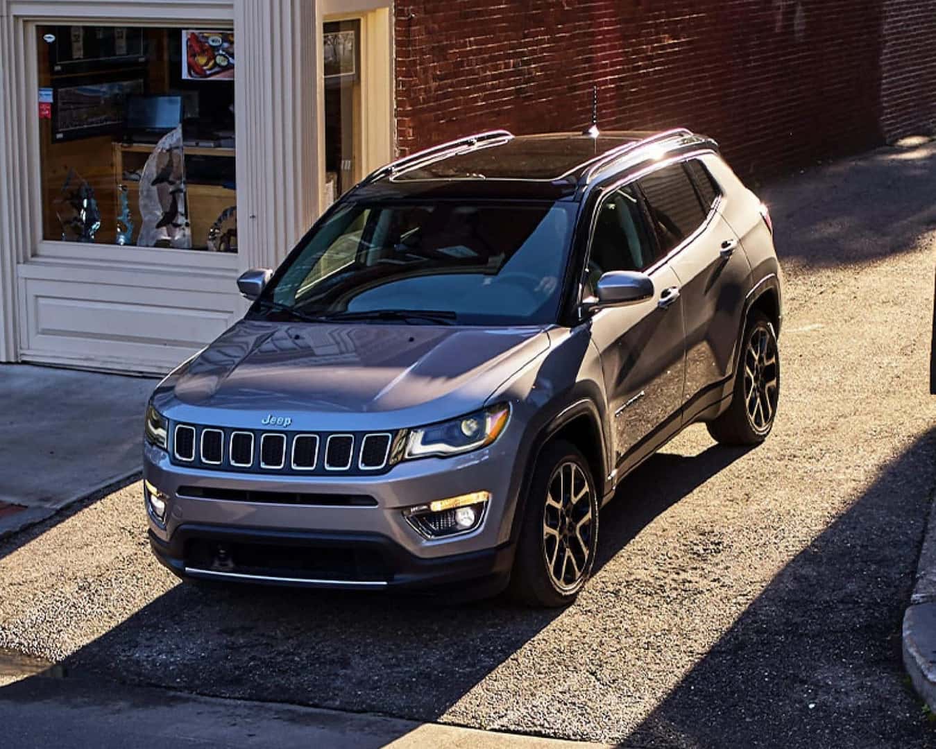 Explore the Technology & Safety Features of the 2021 Jeep Compass