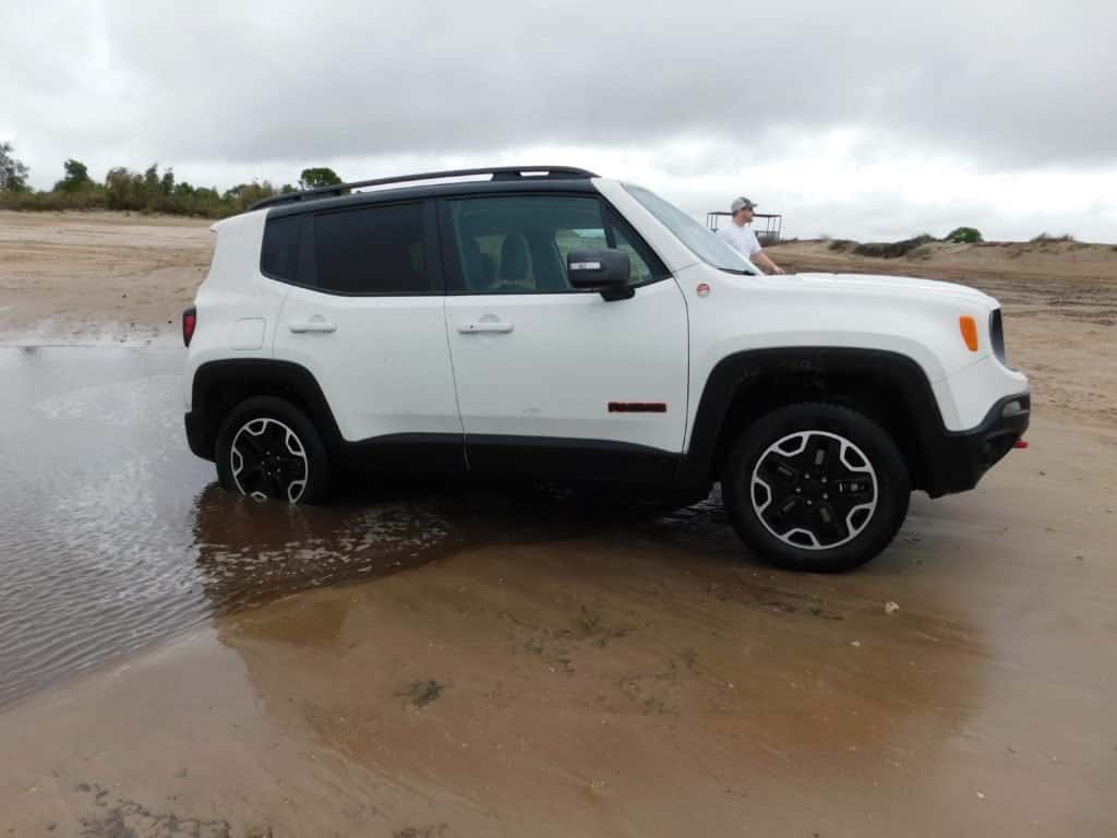 Hollywood Chrysler Jeep Attending Fort Lauderdale Auto Show