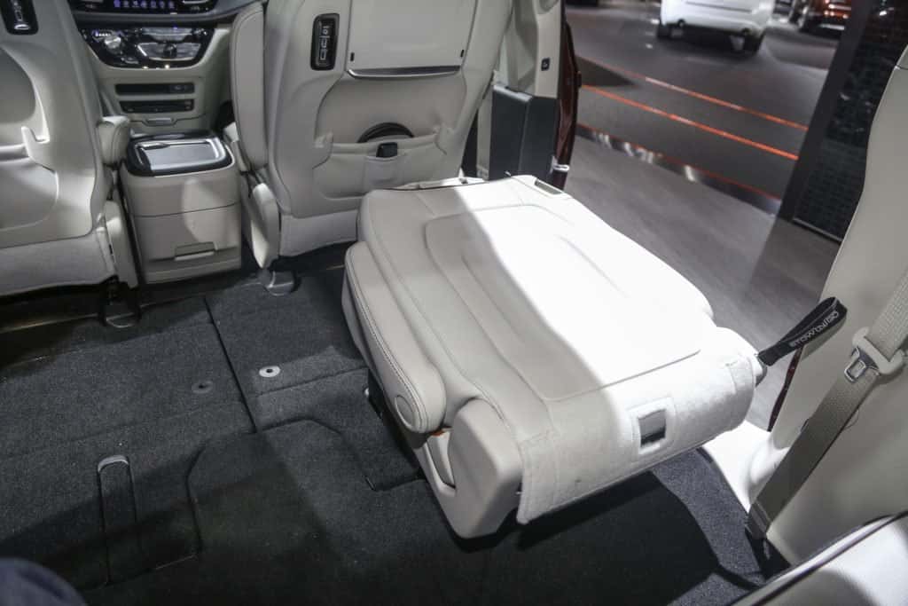 Chrysler Pacifica Seating Cars