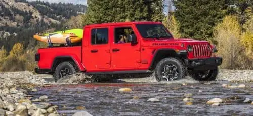 2020 Jeep Gladiator vs. 2020 Toyota Tacoma