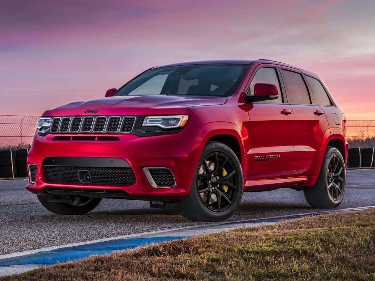 The Jeep Trackhawk Is Now the Fastest SUV On Ice