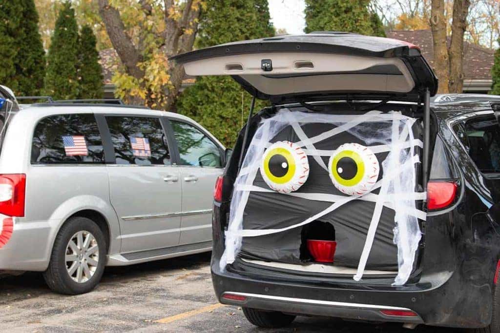 Trunk-or-Treat With Chrysler This Halloween