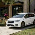 Hollywood Chrysler Jeep 2023 Pacifica IIHS