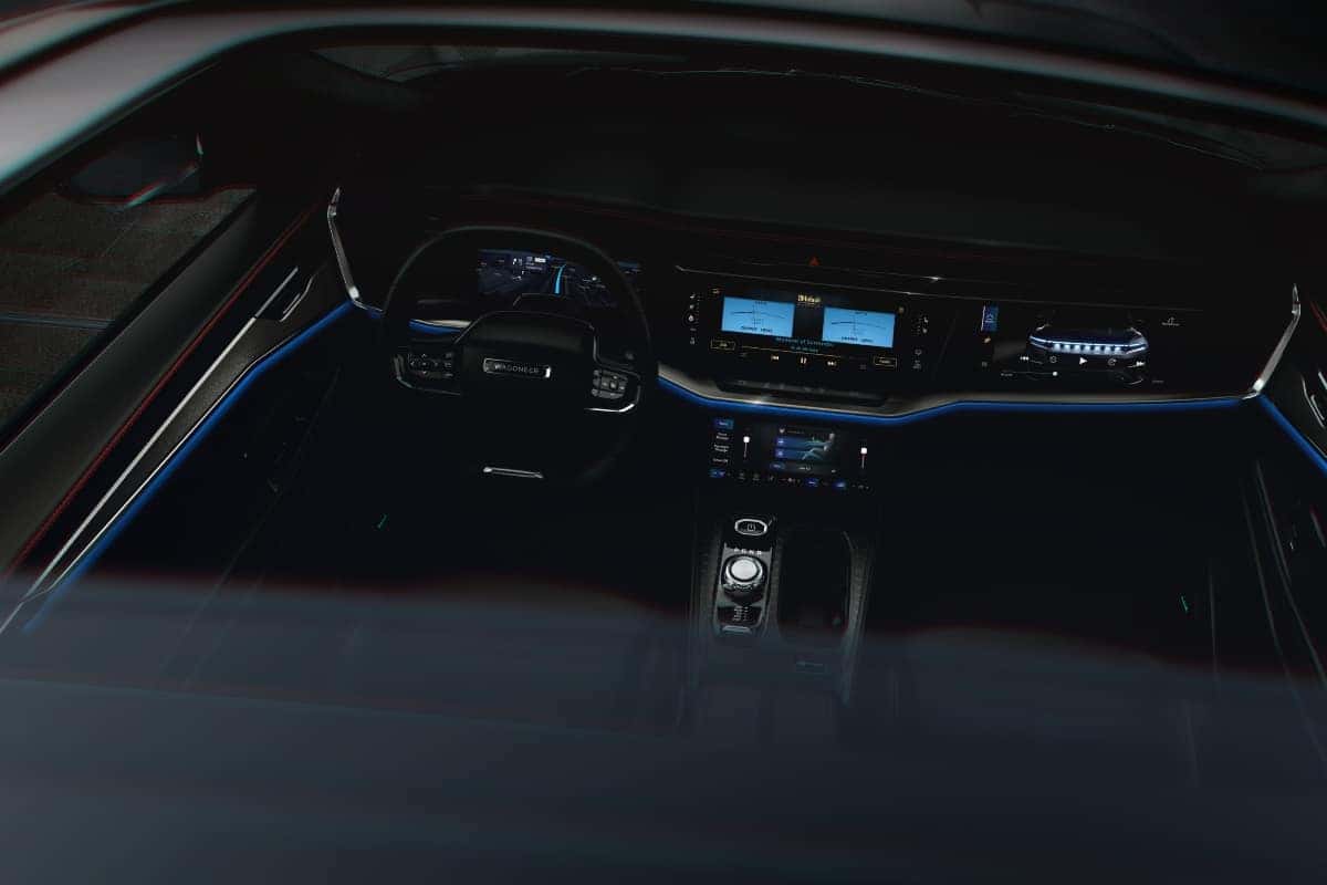 Hollywood Chrysler Jeep Wagoneer S Interior