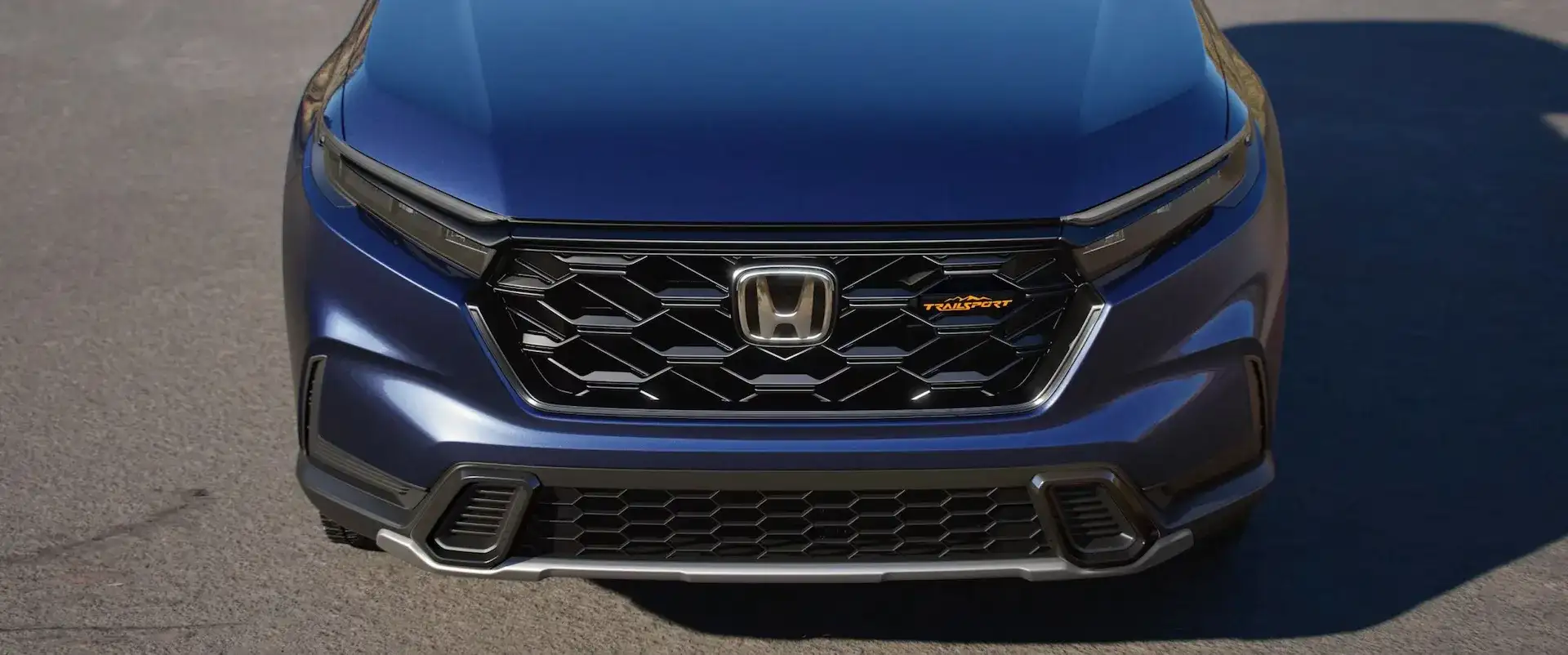 A dynamic image of the 2026 Honda CR-V Hybrid.