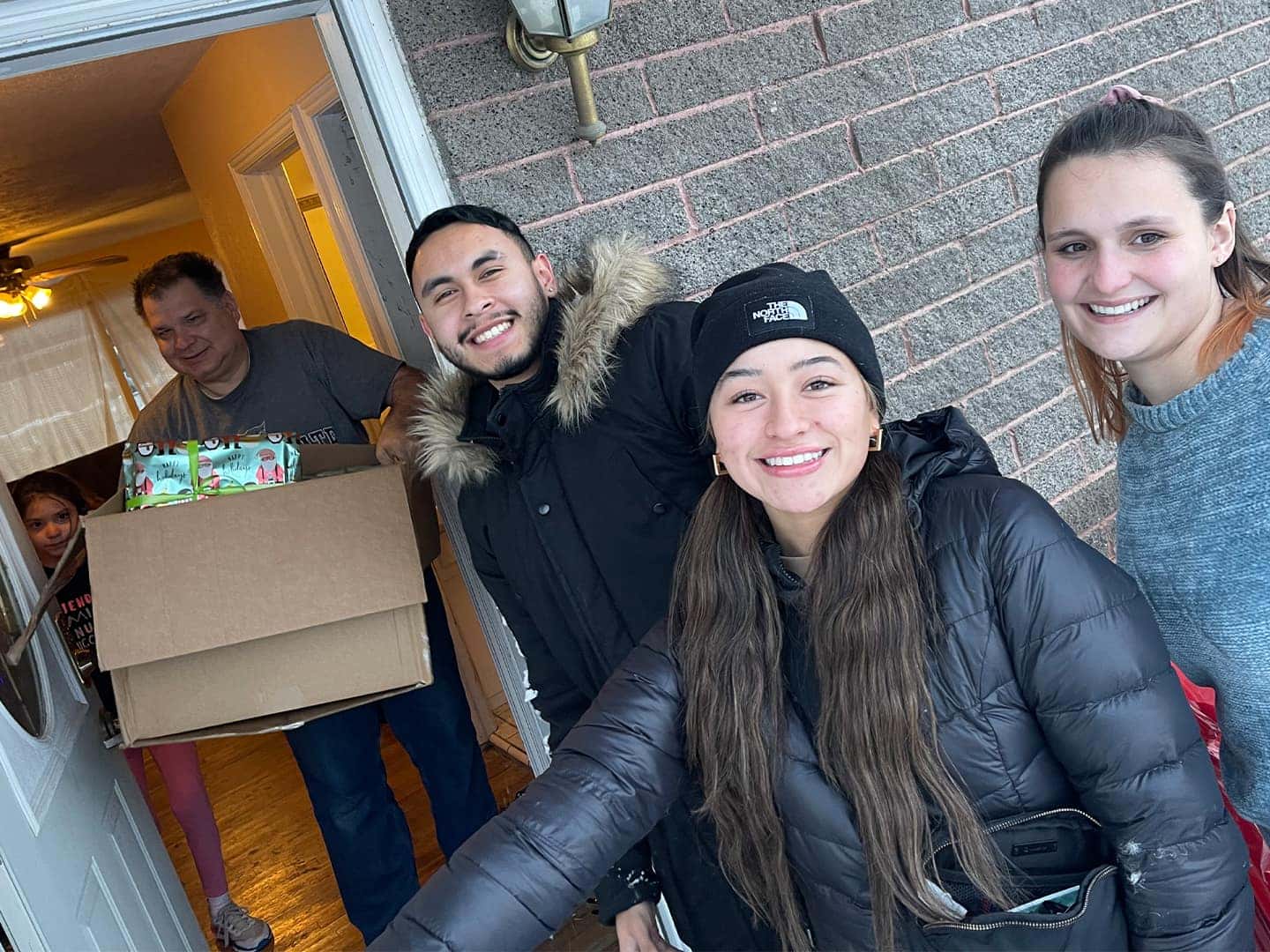 Ken Garff Utah – Gift Drive
