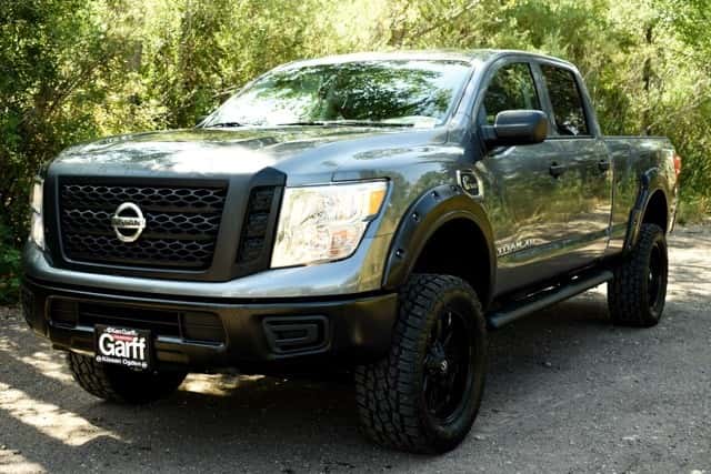 Nissan Titan