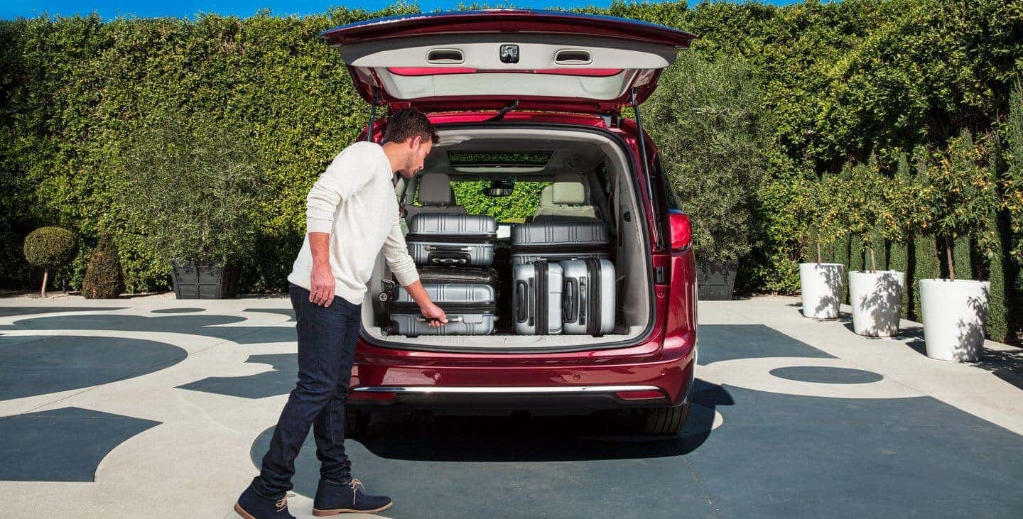 2018 Chrysler Pacifica Trunk