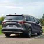 2026ToyotaSienna-exterior-03