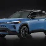 2026ToyotaCorollaCrossHybrid-exterior-03