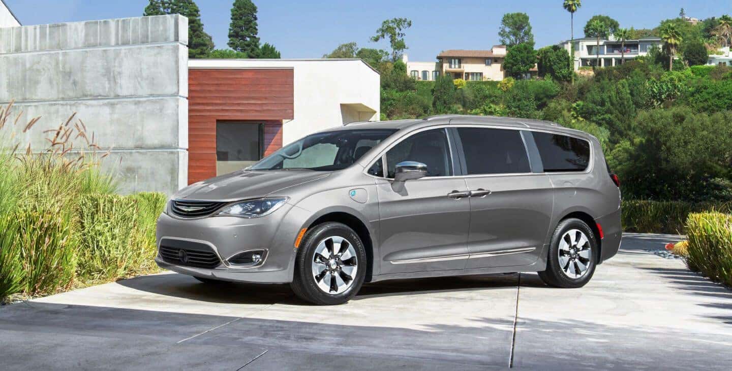 2019 honda odyssey compared 2024 to 2019 chrysler pacifica