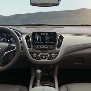 2018 Chevrolet Malibu front interior view