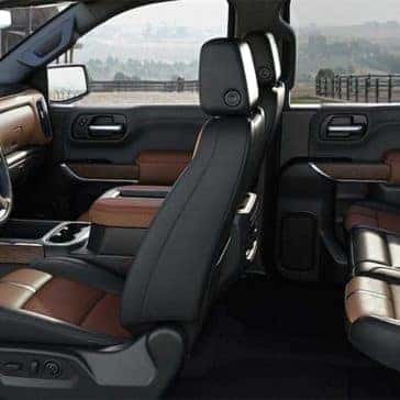 interior cabin of 2019 Chevrolet Silverado