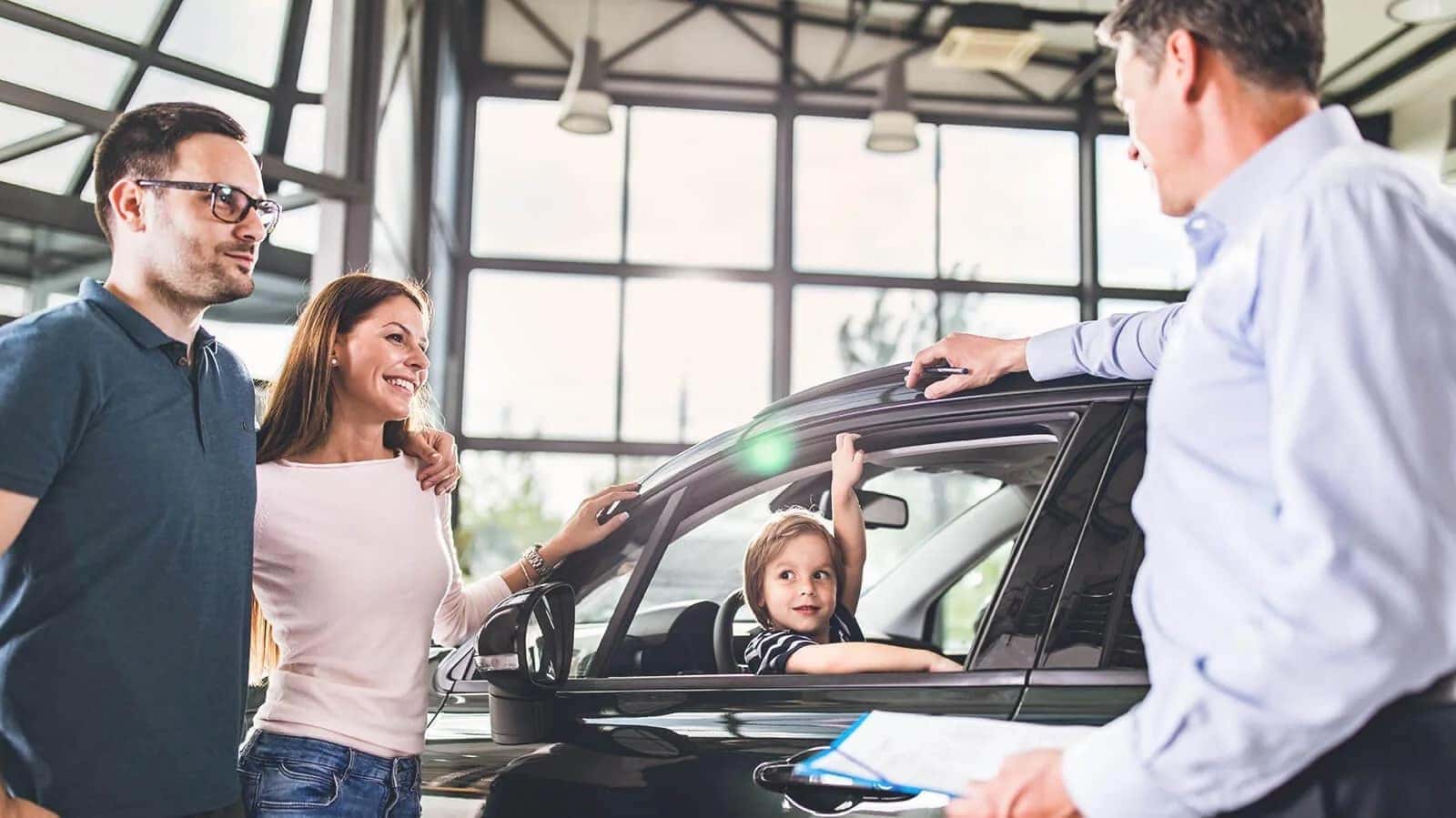 family_and_salesman