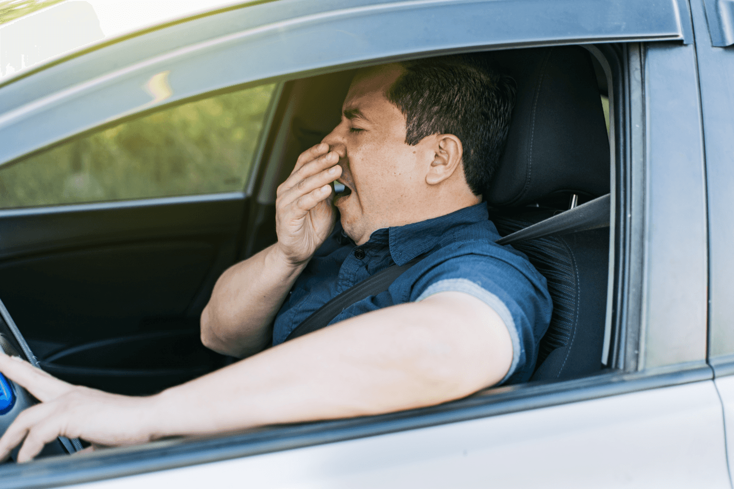 8 Tips on How to Stay Awake While Driving