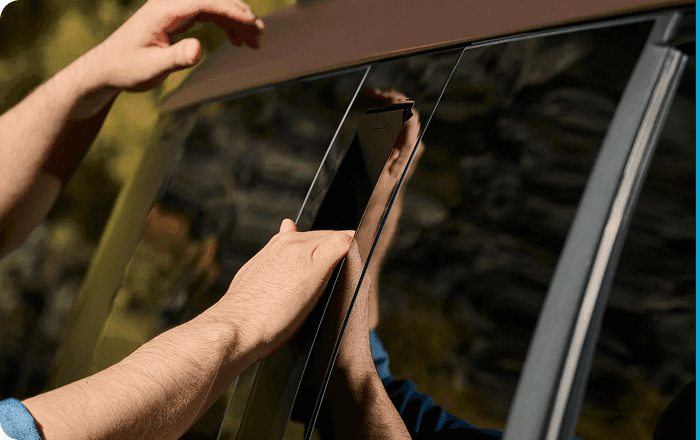 C-pillar assist handle