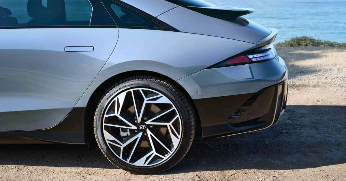 The available 20-inch alloy wheels' sculpted wheel design in the IONIQ 6