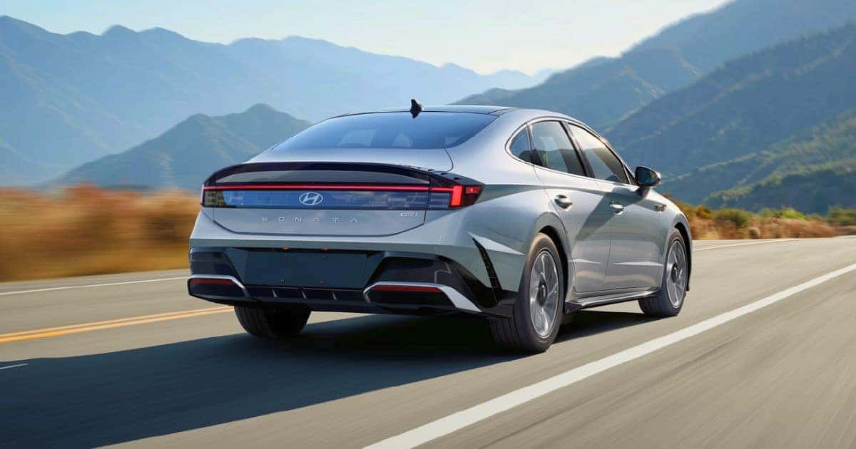The 2026 Hyundai Sonata Hybrid features an e-Dynamic Drive for precise cornering and handling