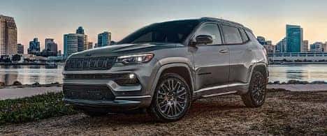 striking-exterior-desing-2023-jeep-jam-compass