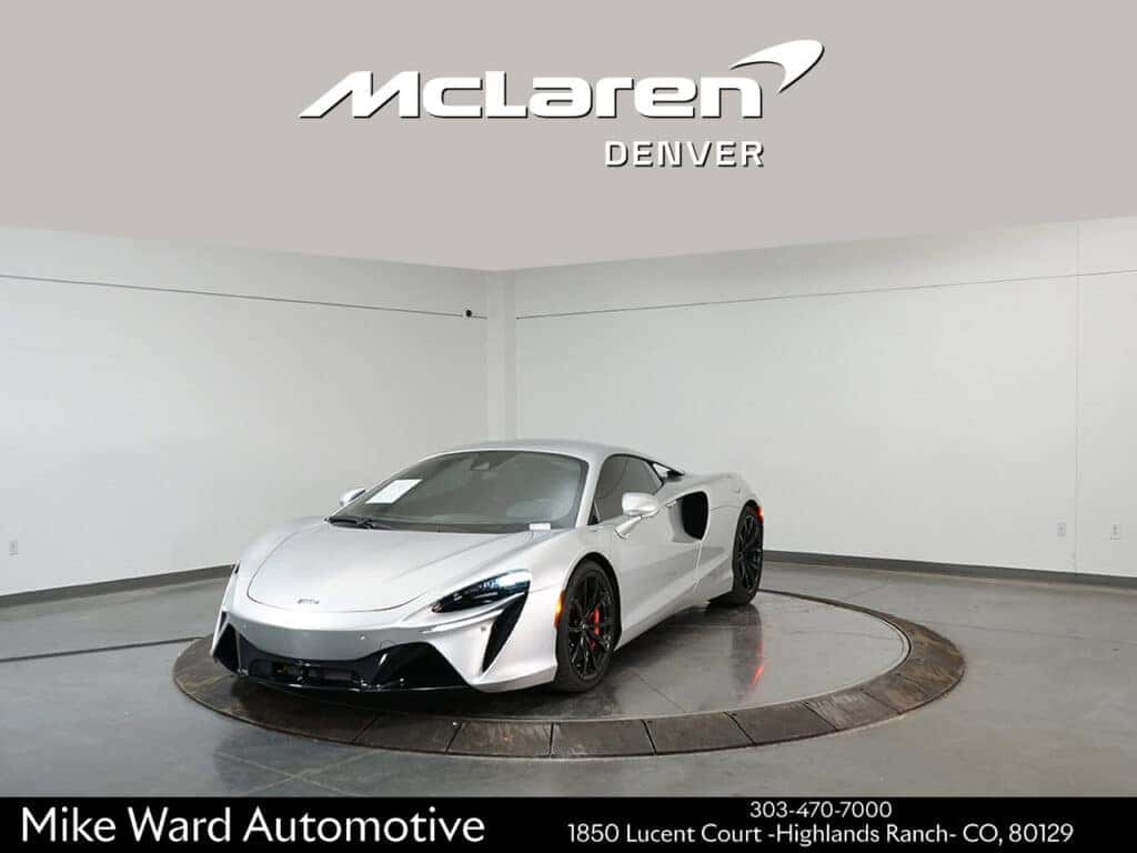 CPO 2024 McLaren Artura