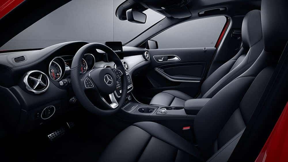 2019 Mercedes-Benz GLA black interior