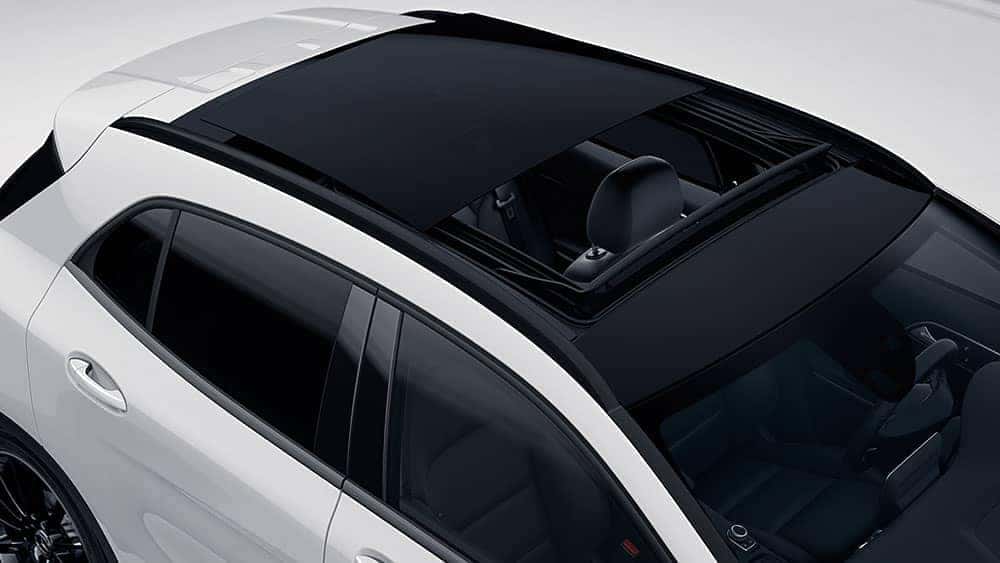 2019 Mercedes-Benz GLA roof top