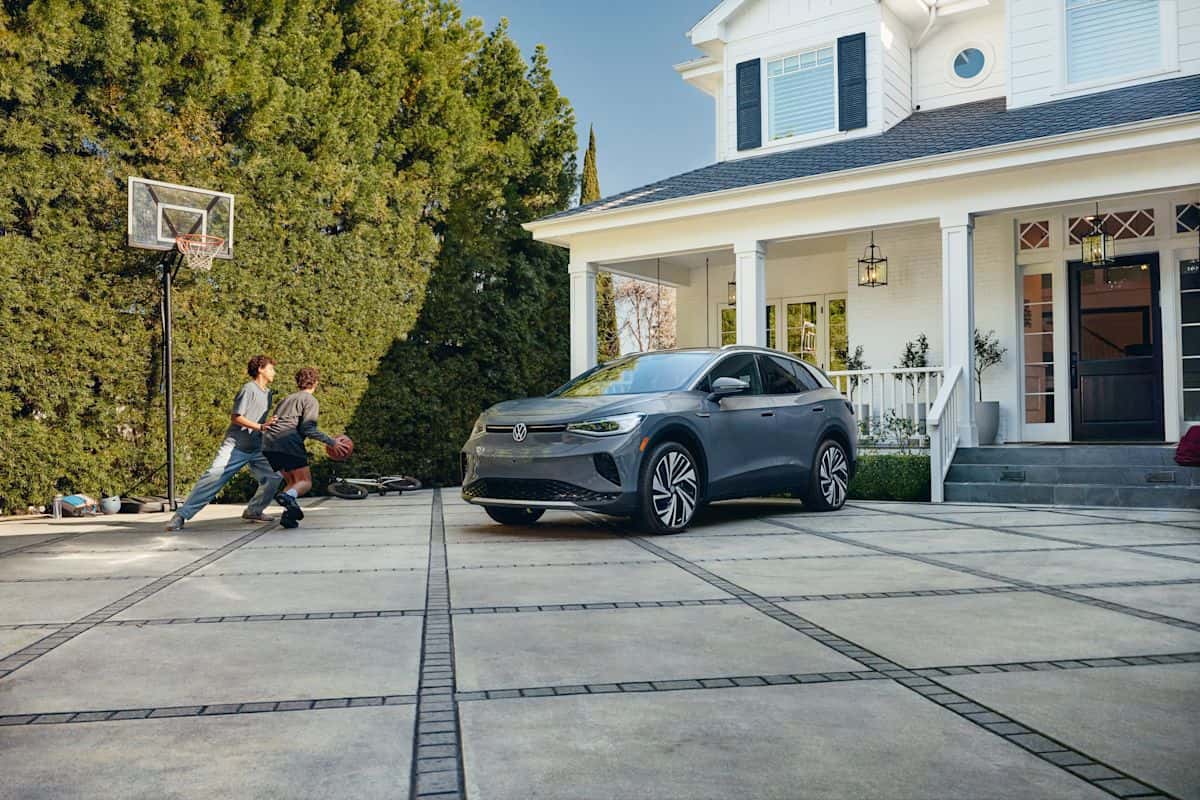 2026 Volkswagen ID.4 All-Electric SUV vs Hyundai Ioniq 5 and Ford Mustang Mach-E in Columbia SC