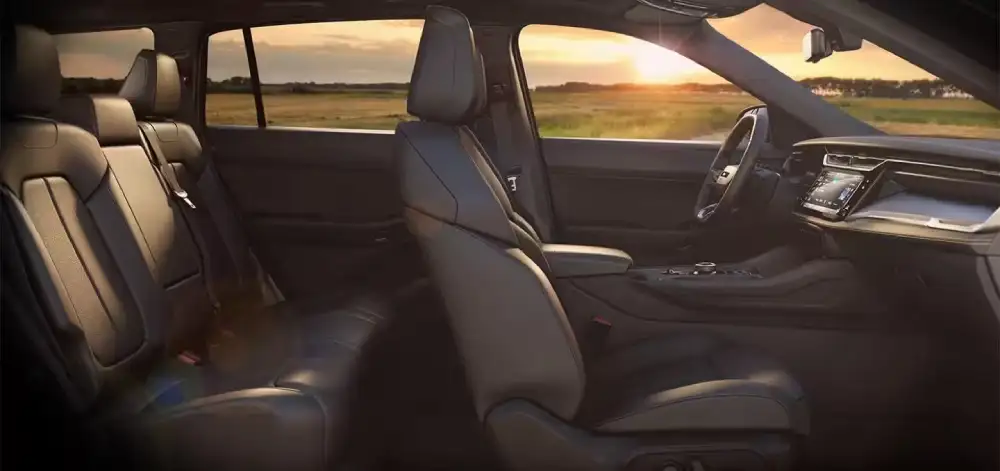 2026 Jeep Cherokee interior with 12.3-inch touchscreen and digital cluster