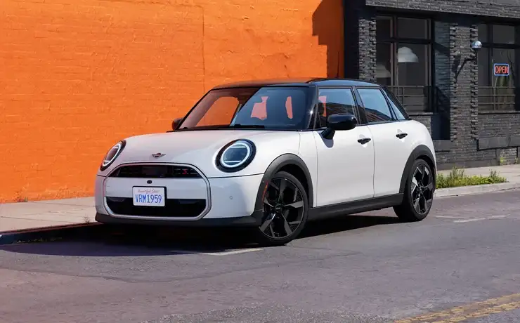 New 2026<br>MINI Cooper C 4 Door
