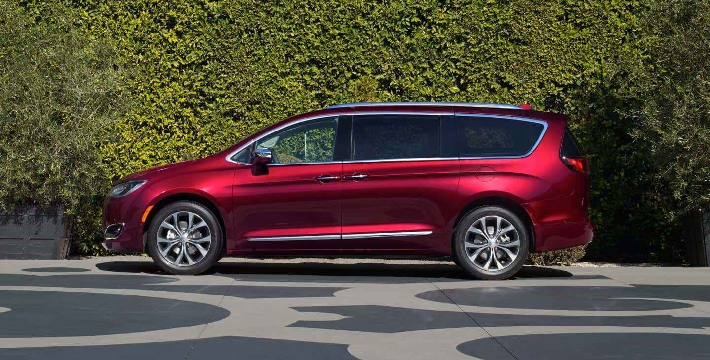 2017 chrysler pacifica exterior