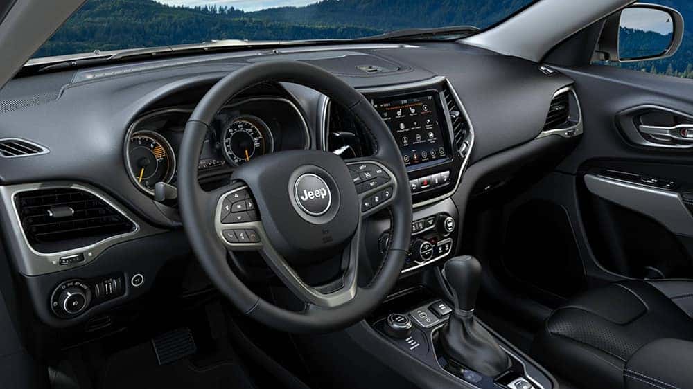 2020-Jeep-Cherokee-Dash