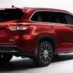 2017 Highlander Mid-Size SUV