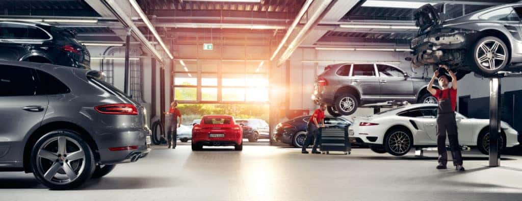 Tampa Porsche Dealership Provides the Best Porsche Service Experience