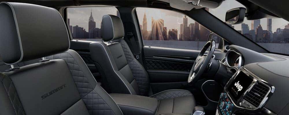 2021 Jeep Grand Cherokee Interior summit edition